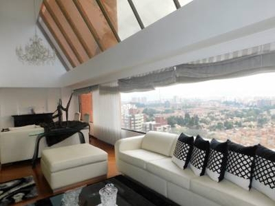 Apartamento en venta en Colinas de Suba, Bogotá, Cundinamarca | 290 m2 terreno y 290 m2 construcción