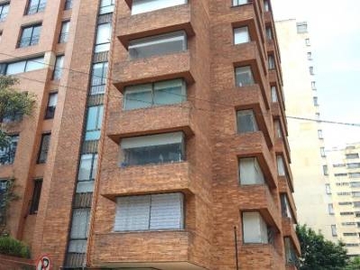 Apartamento en venta en Los Rosales, Bogotá, Cundinamarca | 120 m2 terreno y 120 m2 construcción