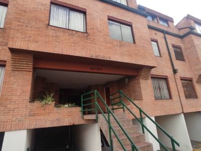 Apartamento en venta en Modelia, Bogotá, Cundinamarca