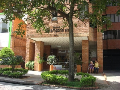 Apartamento en venta Edificio Coasmedas Iii, Calle 42, Sotomayor, Bucaramanga, Santander, Colombia