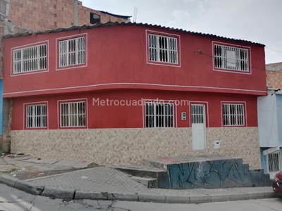 Casa en Arriendo, Urbanizacion Las Quintas Del Sur