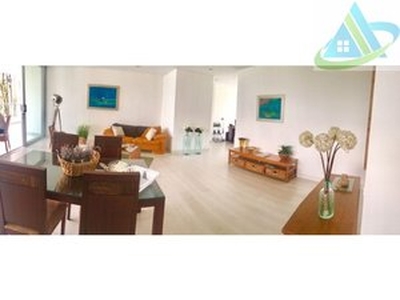 Alquiler apartamento amoblado de lujo código 464203 - Medellín