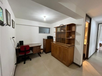 Apartamento en arriendo Loma De Los Bernal, Centro