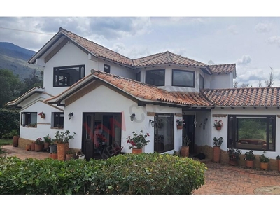 Venta De Excelente Casa Campestre en Villa De Leyva , Vereda Sabana