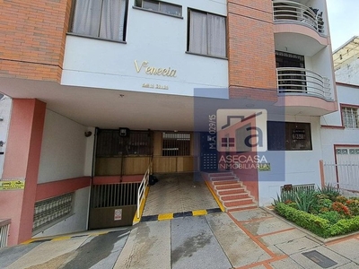 Local comercial en arriendo en San Alonso