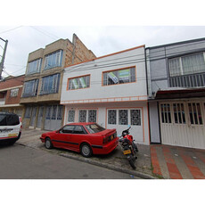 Apartamento En Arriendo En Bogotá Alcalá. Cod 106122