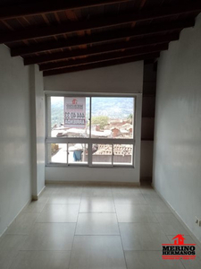 Apartamento En Arriendo En Medellín - Villa Hermosa