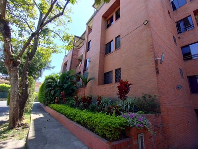 Apartamento en venta Avenida 3f Norte #5036, Vipasa, Cali, Valle Del Cauca, Colombia