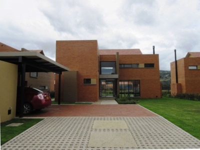 Casa en Arriendo en Hacienda Fontanar, Chía, Cundinamarca