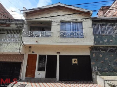 Casa en Bello, Barrio Nuevo, 239320