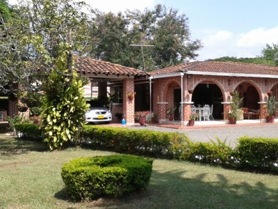 Casa en Venta en Condominio Campestre Las Mercedes, Jamundí, Valle del Cauca