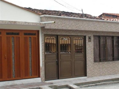 Casa en Venta en LA INDEPENDENCIA, Cartago, Valle del Cauca