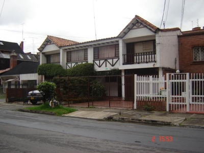 Casa en Venta en Santa Barbara, Bogotá, Bogota D.C