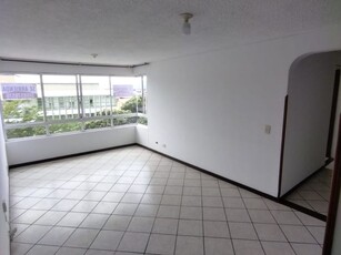 Apartamento en arriendo Marsella Real, Carrera 5, Bucaramanga, Santander, Colombia