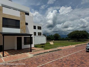 Casa en Venta en La Isabella, Municipio Anapoima, Cundinamarca