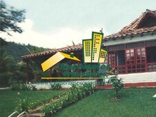 Se Vende Casa Finca en San Jerónimo (sjeh685)