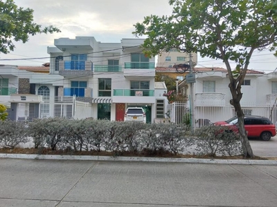Apartamento en arriendo Villa Santos, Localidad Río-mar