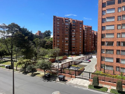 Apartamento En Venta En Bogotá Lagos De Córdoba. Cod 561