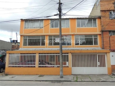 Casa en Venta, Santa Cecilia Bogotá Fontibon