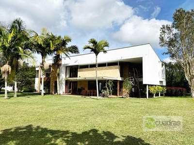 Villa / Chalet de 400 m2 en venta en Rionegro, Departamento de Antioquia