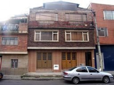 Casa en Venta en FERIAS, Engativá, Bogota D.C