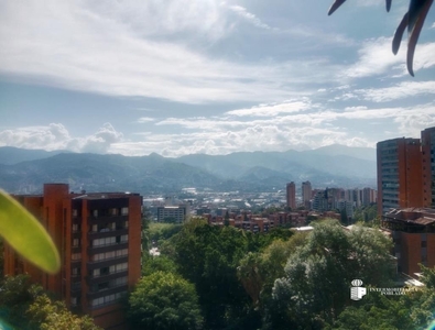 Apartamento en Venta Transv. Inferior Medellin