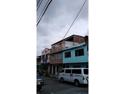 Casa en Venta, Guayaquil \ Comuna 9