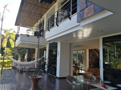 Vivienda de alto standing de 2500 m2 en venta Envigado, Departamento de Antioquia