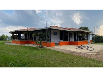 Cortijo de alto standing de 300000 m2 en venta Yolombó, Departamento de Antioquia