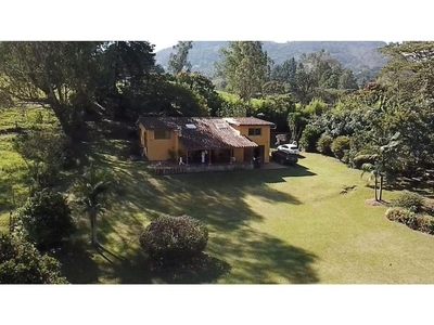 Cortijo de alto standing de 7600 m2 en venta Rionegro, Colombia