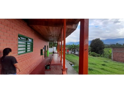 Cortijo de alto standing de 122880 m2 en venta Armenia, Colombia