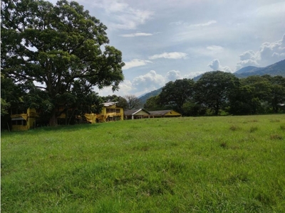 Terreno / Solar de 10186 m2 - Girardota, Departamento de Antioquia