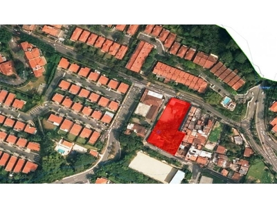 Terreno / Solar de 2129 m2 en venta - Envigado, Departamento de Antioquia