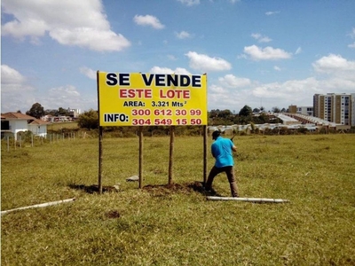 Terreno / Solar de 3321 m2 - Cali, Departamento del Valle del Cauca