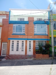 Casa en Venta, Urbanización Coompes