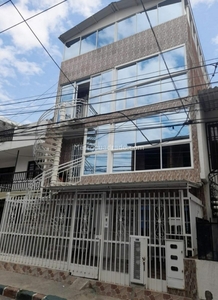 Edificio de Apartamentos en Venta, El Guabal