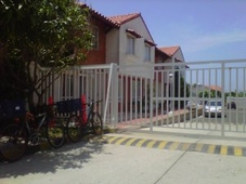 Venta de casa de 2 plantas villa carolina 125000000 - Barranquilla