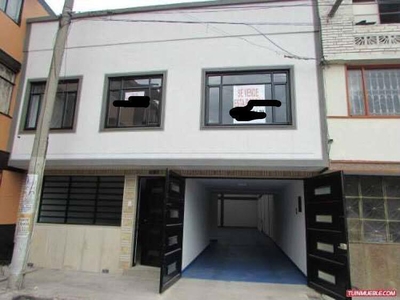 Bodega en Venta en 12 de octubre, Barrios Unidos, Bogota D.C