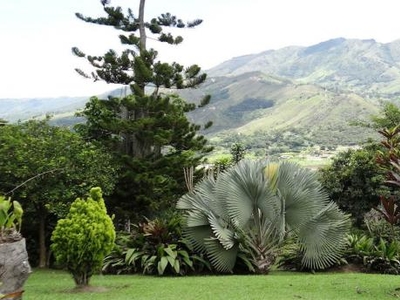 Finca en Arriendo en Isaza, Barbosa, Antioquia