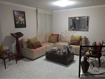 Venta de oportunidad de casa muy espaciosa en conjunto residencial del barrio Altos del Limón en Barranquilla