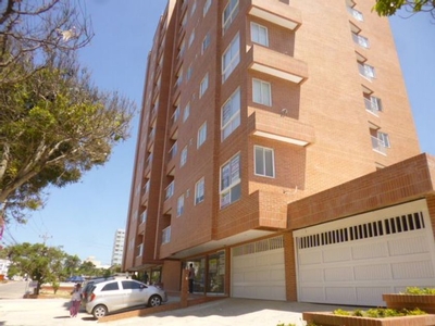 Apartamento en arriendo Edificio Royal 94, Avenida 20 De Julio, Norte Centro Historico, Barranquilla, Atlántico, Colombia