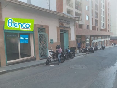 Local comercial en arriendo en Antonia Santos
