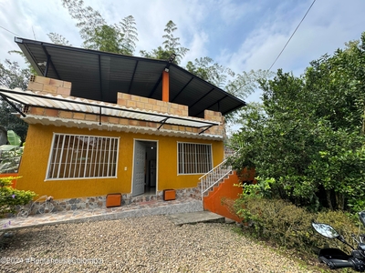 Casa en Venta en Vereda San Jose, Municipio El Colegio, Cundinamarca