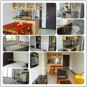 Alquiler de Apartamentos Amoblados en Laureles- Código: 206 - Medellín