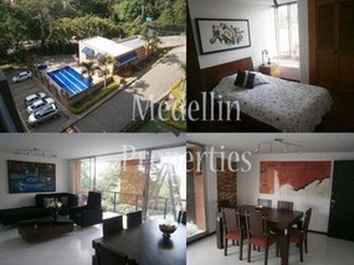 Alquiler de Apartamentos Amoblados en Medellin Código: 4562 - Medellín