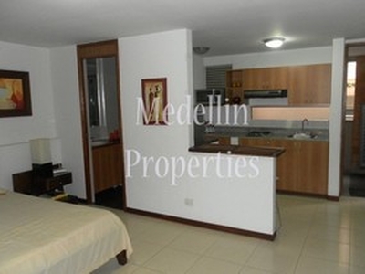 Apartamentos Amoblados Para Alquilar en Medellin Código:4009 - Medellín