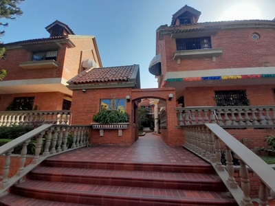 Apartamento en arriendo Villa Santos, Localidad Río-mar