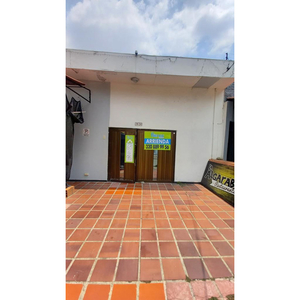 Casa En Arriendo En Cali Prados Del Norte. Cod 112312