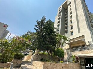 Apartamento en edificio Torre de calabria, Riomar, Oportunidad!