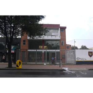 Oficina En Arriendo En Bogotá Alcazares Norte. Cod 100223